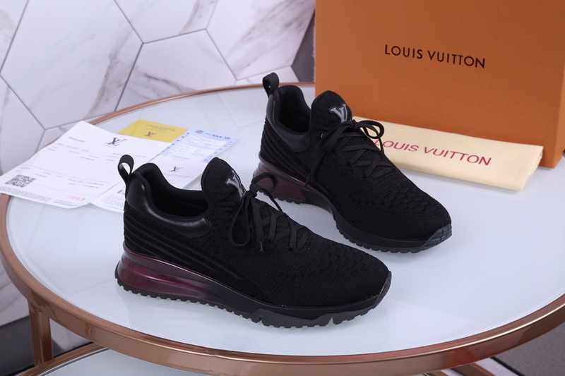 LV Men shoes 1;1 quality-2085