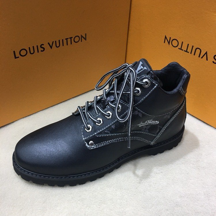 LV Men shoes 1;1 quality-2088