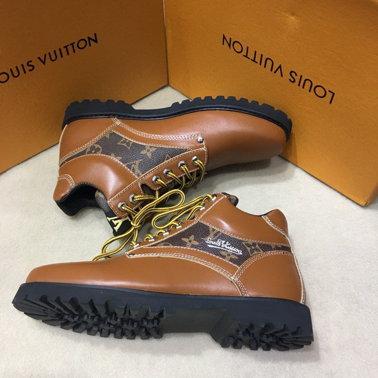 LV Men shoes 1;1 quality-2089