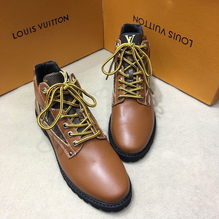 LV Men shoes 1;1 quality-2089