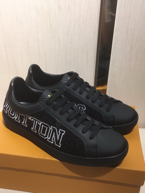 LV Men shoes 1;1 quality-2099