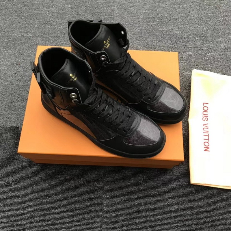 LV Men shoes 1;1 quality-2101