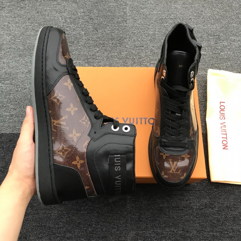 LV Men shoes 1;1 quality-2102