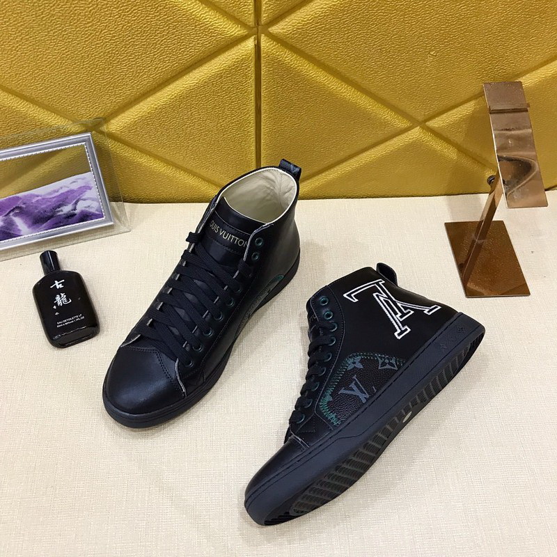 LV Men shoes 1;1 quality-2103