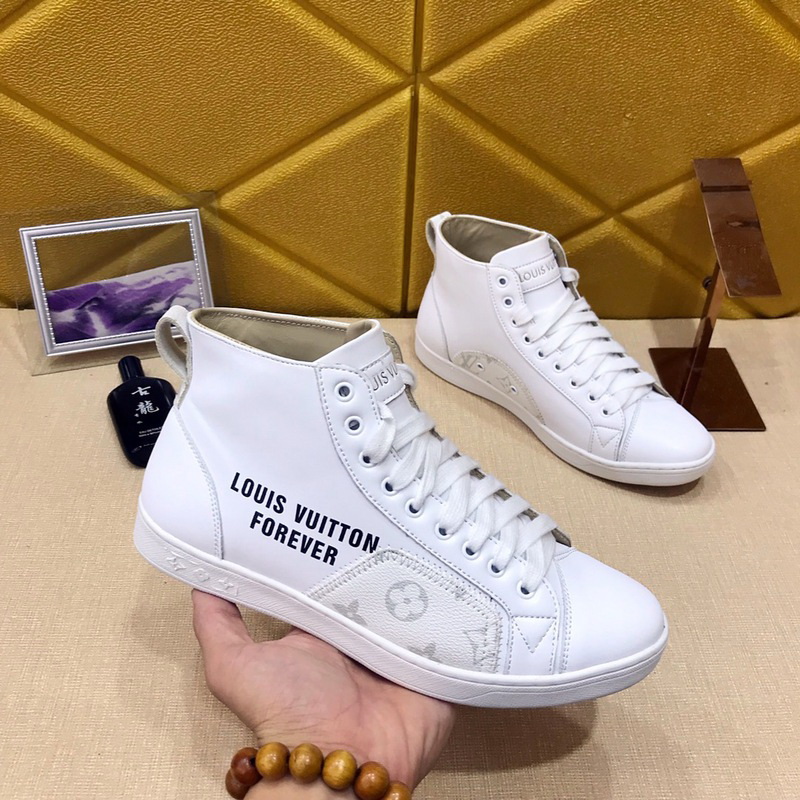 LV Men shoes 1;1 quality-2106