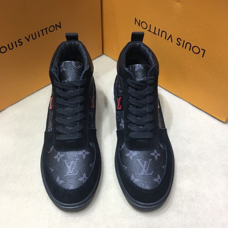 LV Men shoes 1;1 quality-2110