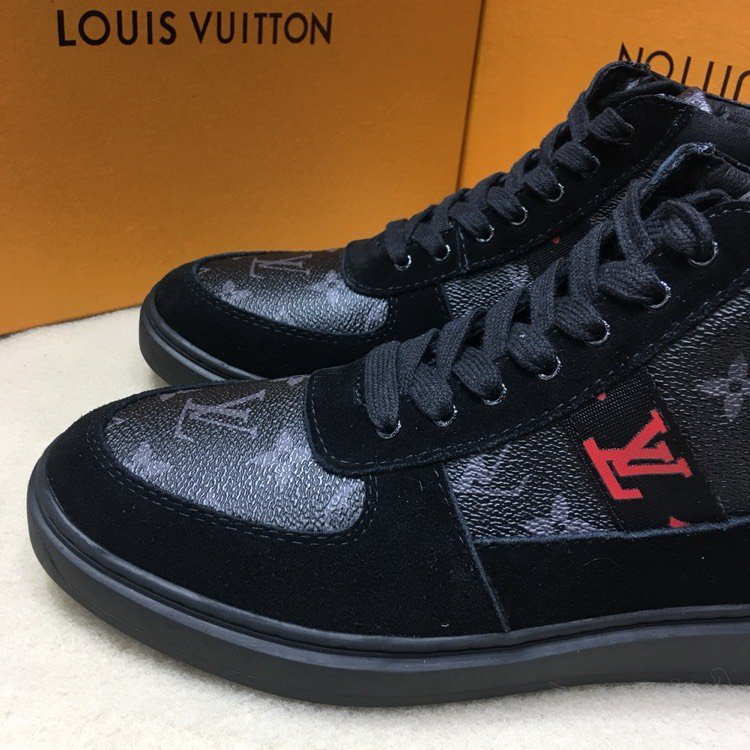 LV Men shoes 1;1 quality-2110