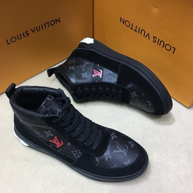 LV Men shoes 1;1 quality-2110