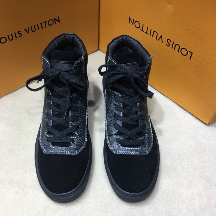 LV Men shoes 1;1 quality-2111