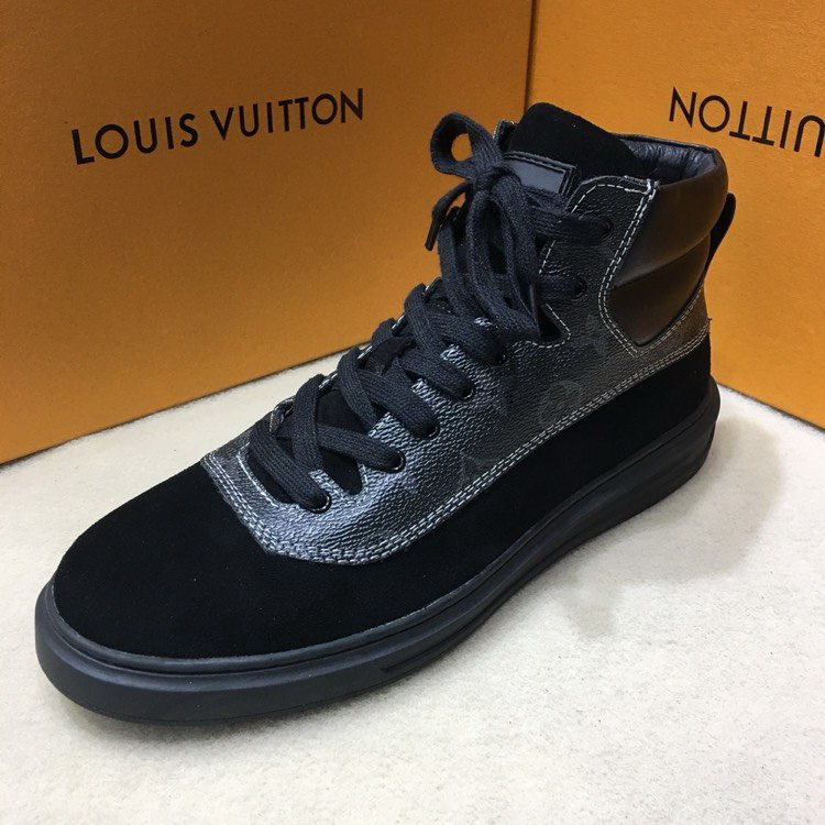 LV Men shoes 1;1 quality-2111