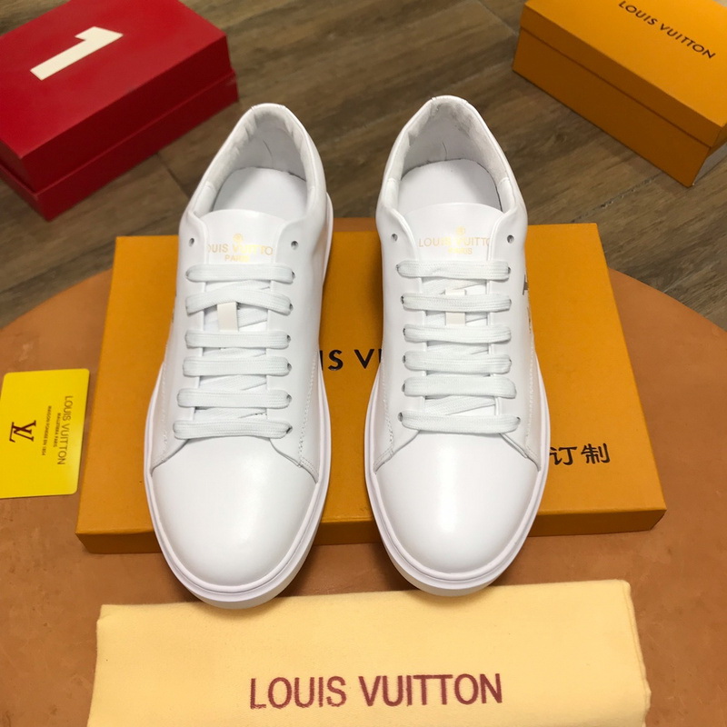 LV Men shoes 1;1 quality-2132