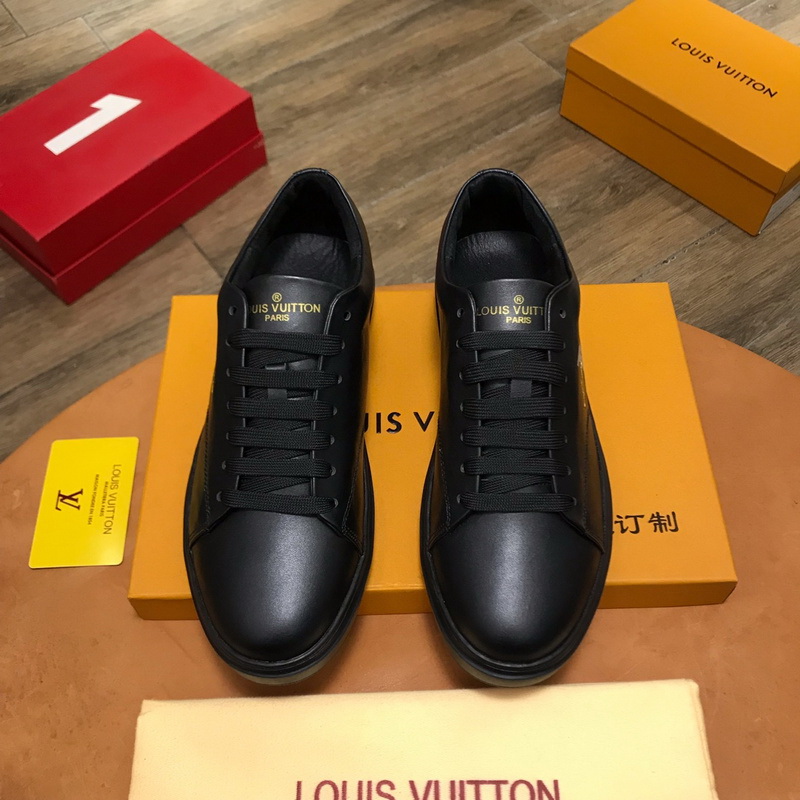 LV Men shoes 1;1 quality-2133