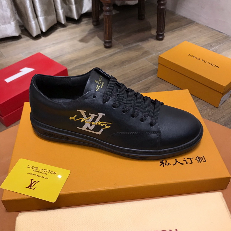 LV Men shoes 1;1 quality-2133