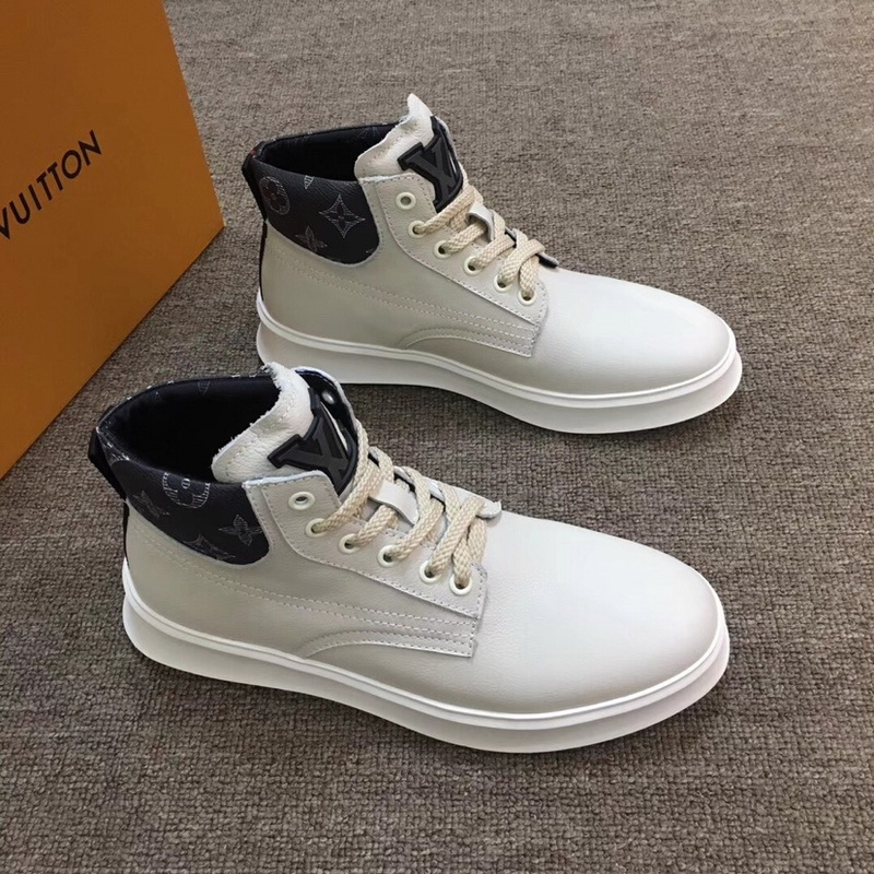 LV Men shoes 1;1 quality-2137