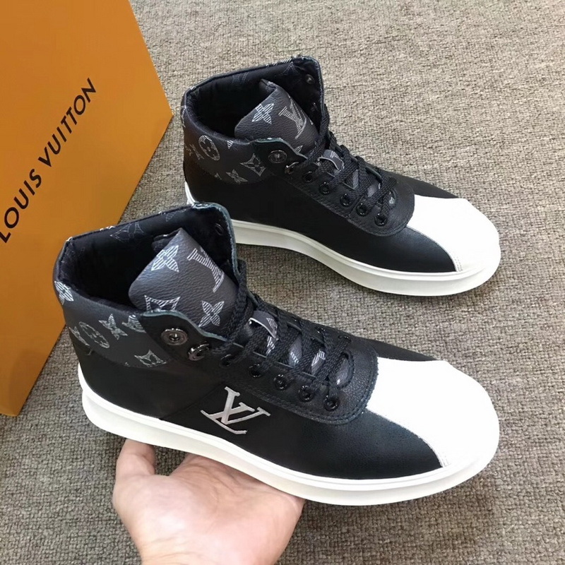 LV Men shoes 1;1 quality-2139