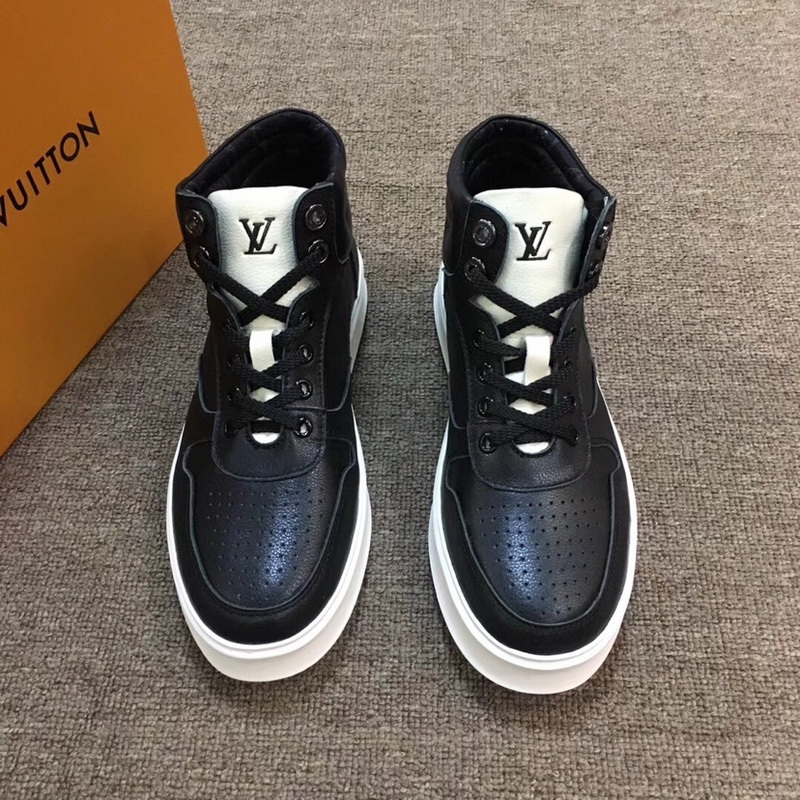 LV Men shoes 1;1 quality-2140