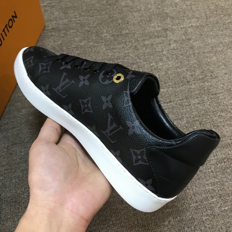 LV Men shoes 1;1 quality-2142