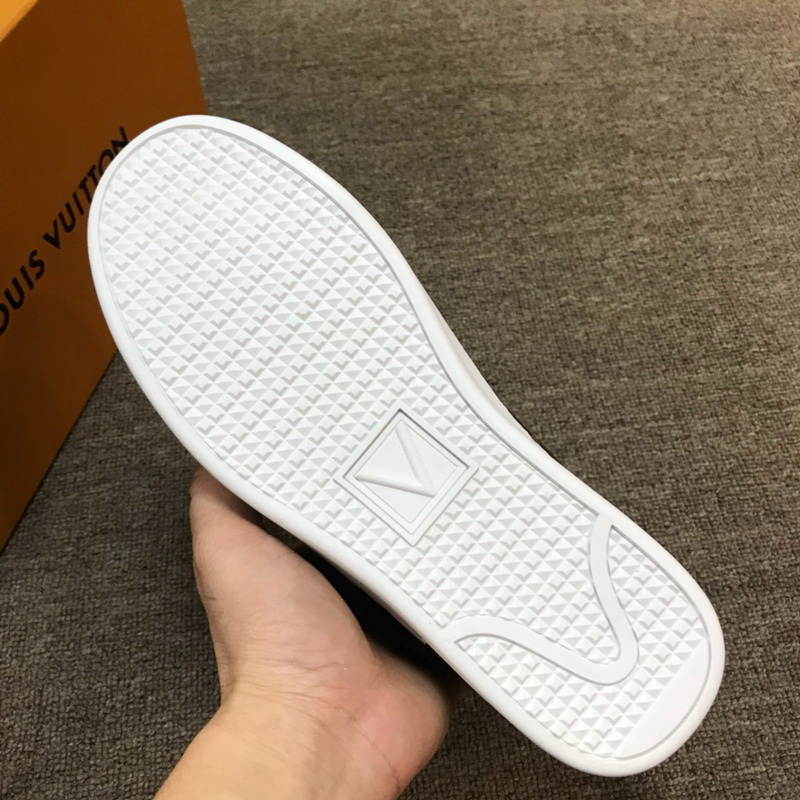 LV Men shoes 1;1 quality-2143