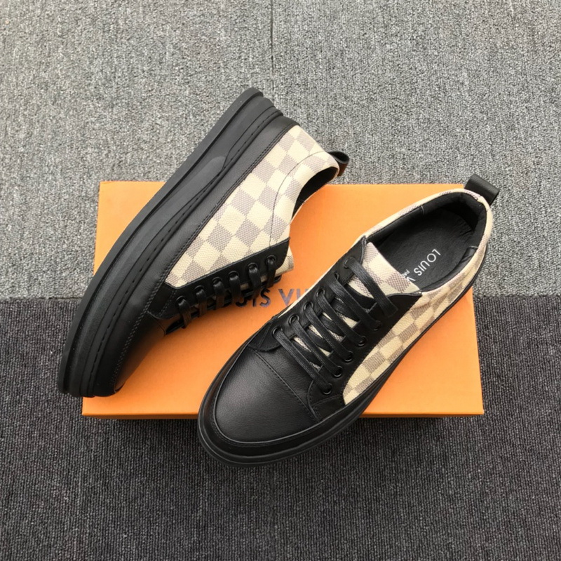 LV Men shoes 1;1 quality-2150