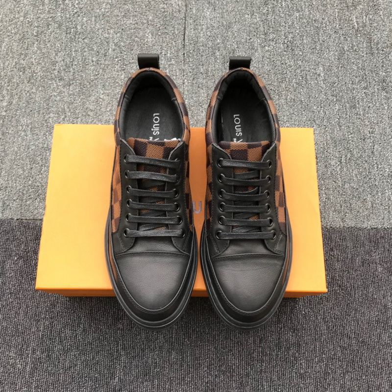 LV Men shoes 1;1 quality-2151