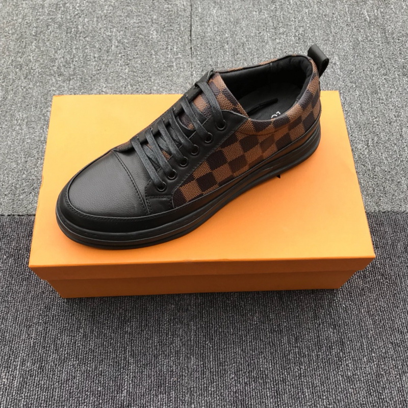 LV Men shoes 1;1 quality-2151