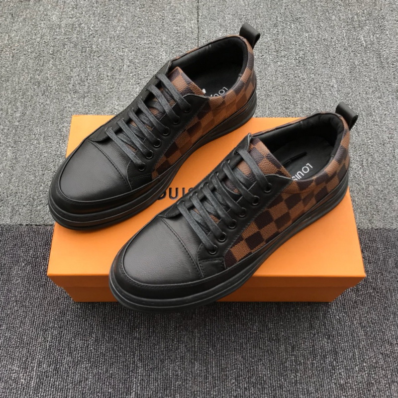 LV Men shoes 1;1 quality-2151