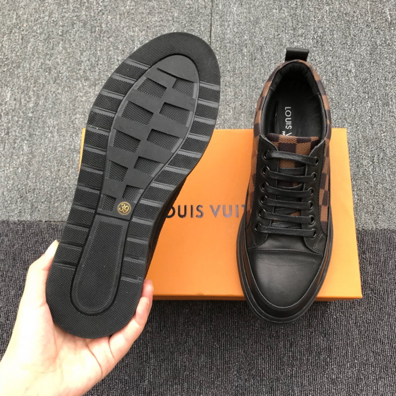 LV Men shoes 1;1 quality-2151