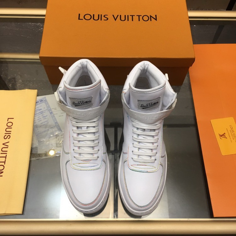 LV Men shoes 1;1 quality-2158