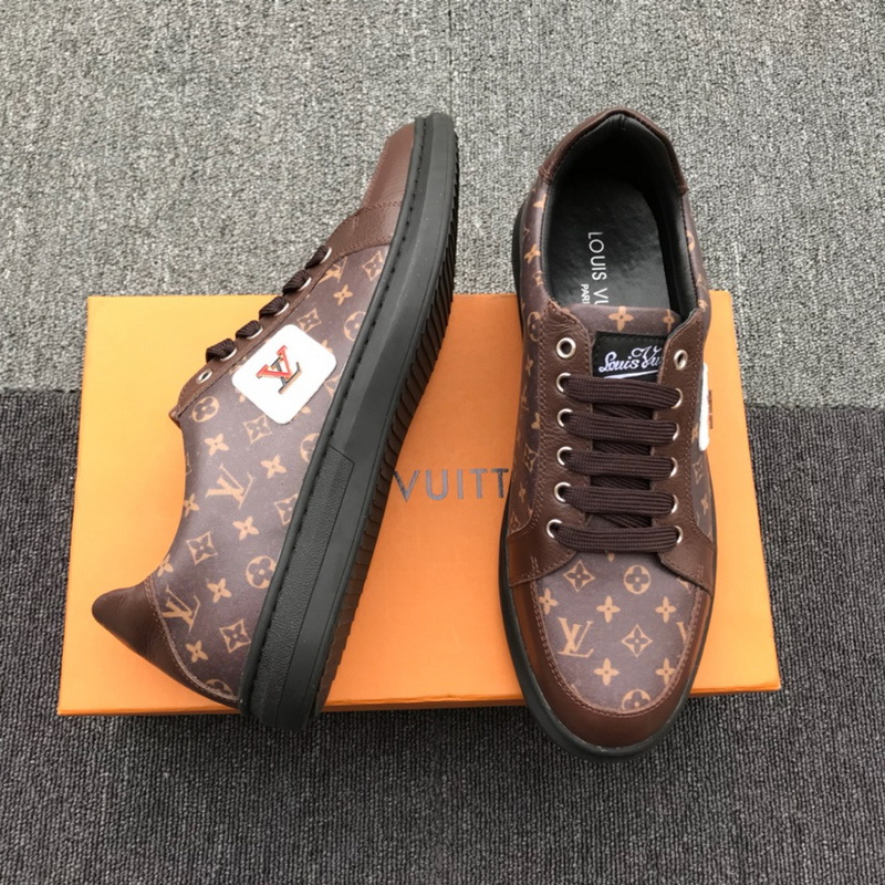 LV Men shoes 1;1 quality-2161