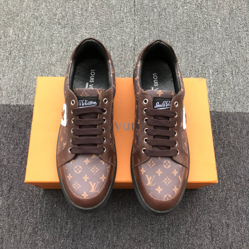 LV Men shoes 1;1 quality-2161