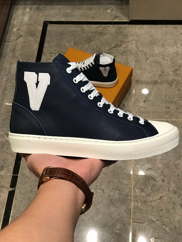 LV Men shoes 1;1 quality-2162