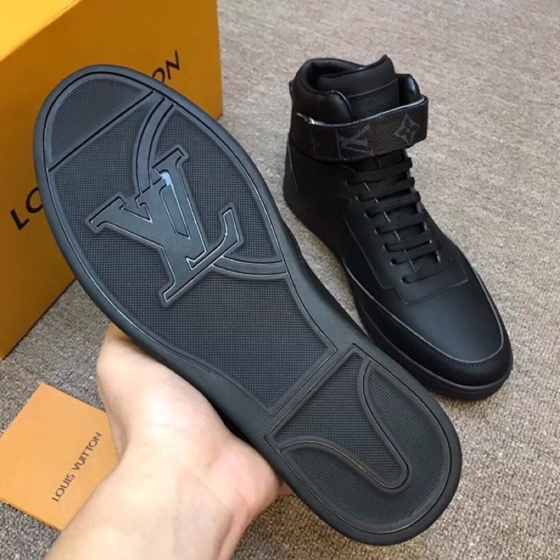 LV Men shoes 1;1 quality-2170