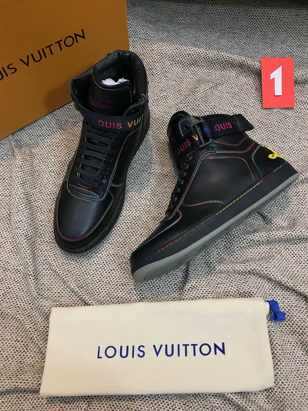 LV Men shoes 1;1 quality-2172