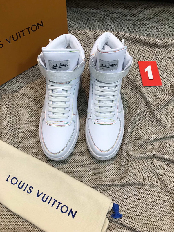 LV Men shoes 1;1 quality-2173