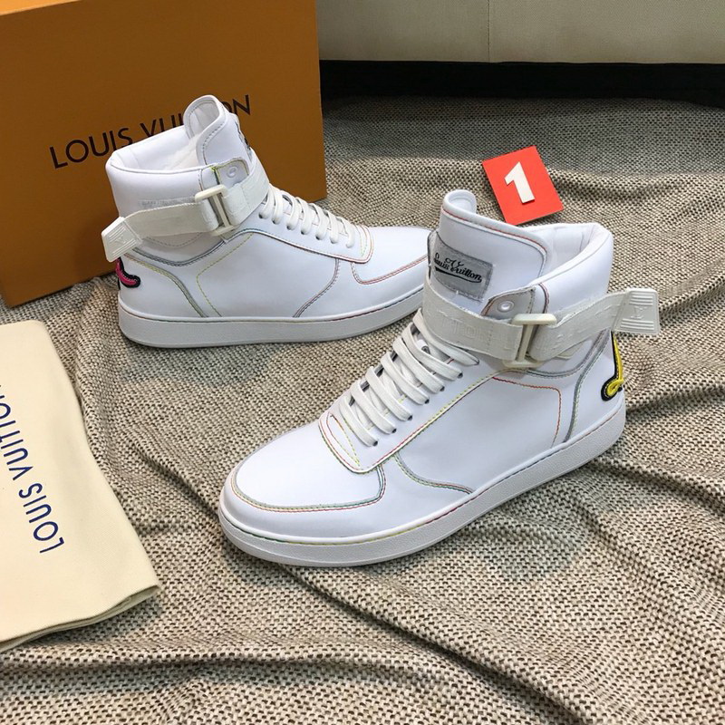 LV Men shoes 1;1 quality-2173