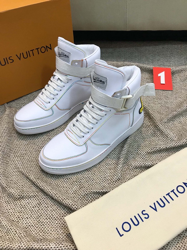 LV Men shoes 1;1 quality-2173