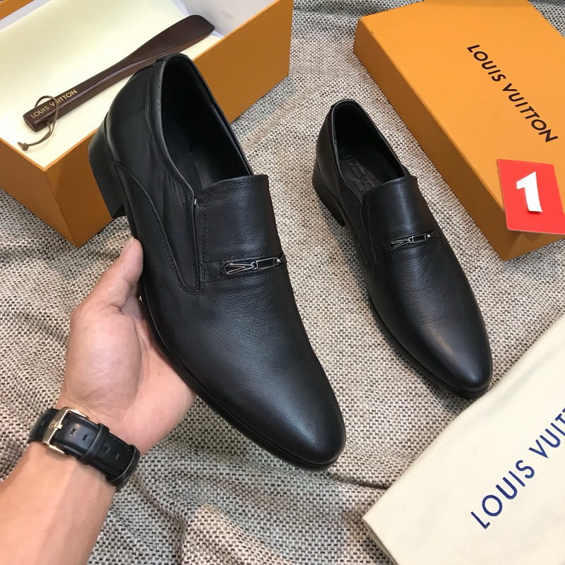 LV Men shoes 1;1 quality-2177