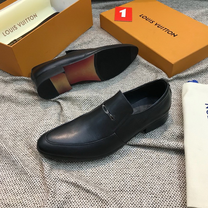 LV Men shoes 1;1 quality-2178