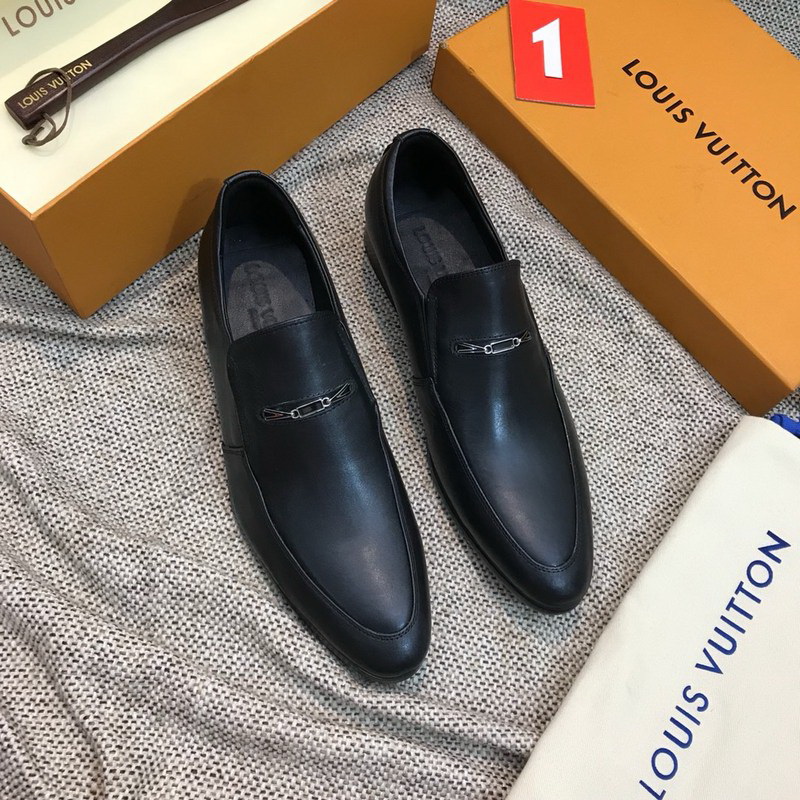 LV Men shoes 1;1 quality-2178