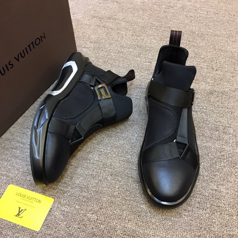 LV Men shoes 1;1 quality-2180