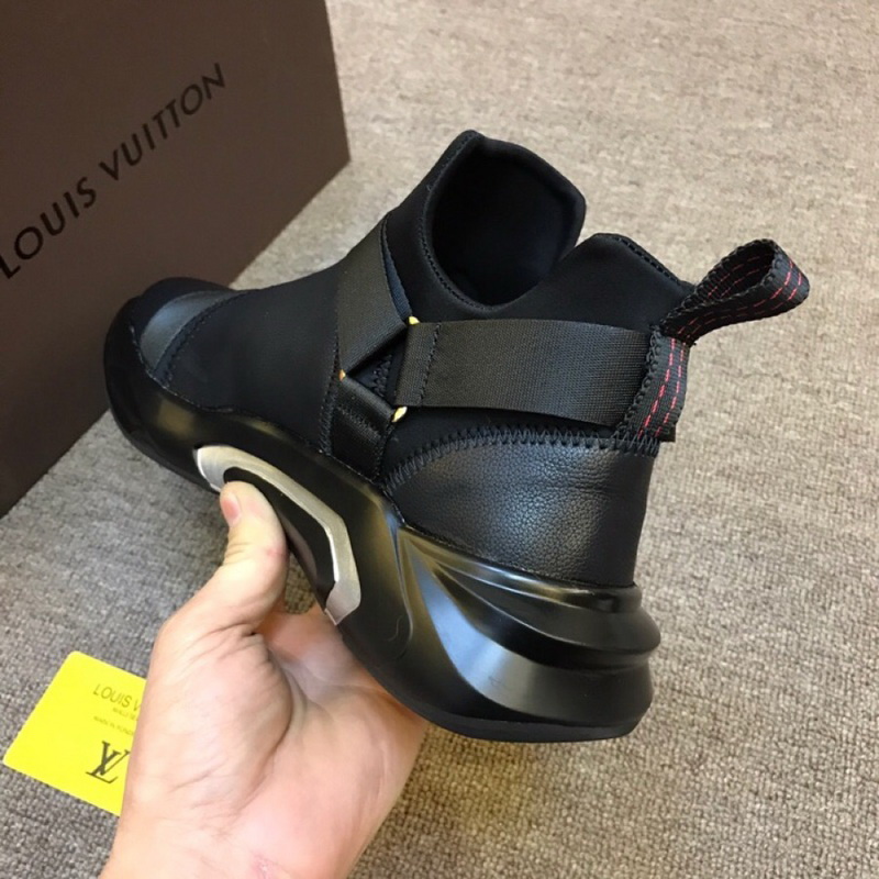 LV Men shoes 1;1 quality-2180