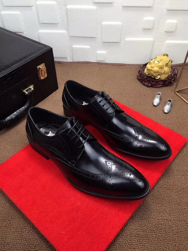 LV Men shoes 1:1 quality-992