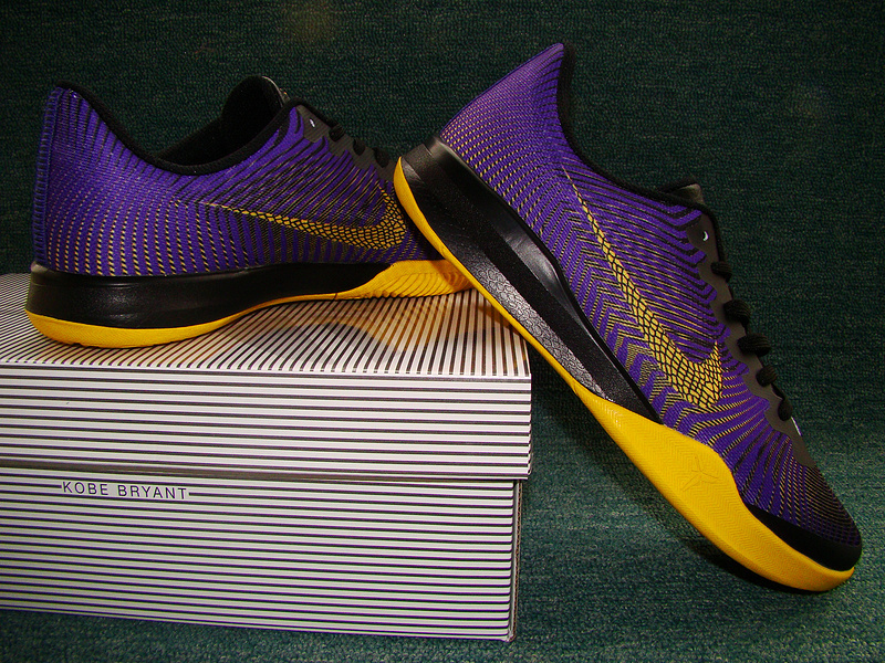 Nike Kobe Bryant 11 Shoes-036