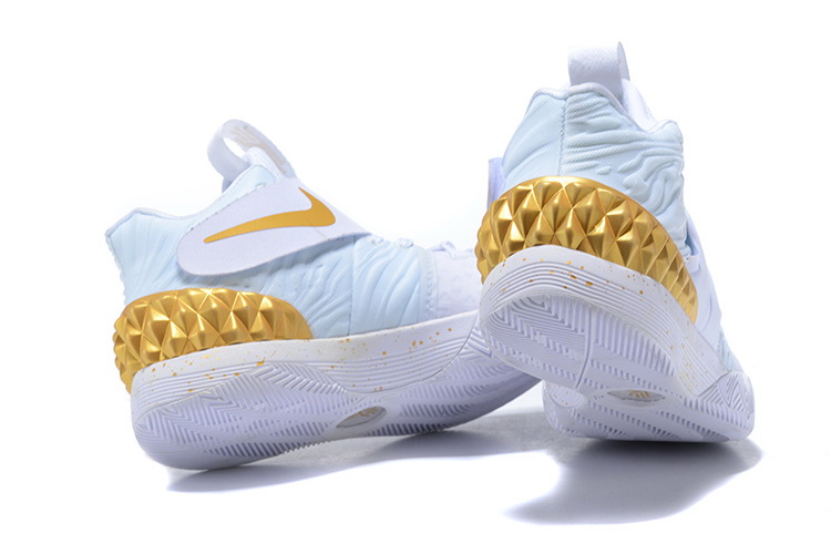 Nike Kyrie Irving 1 Shoes-025