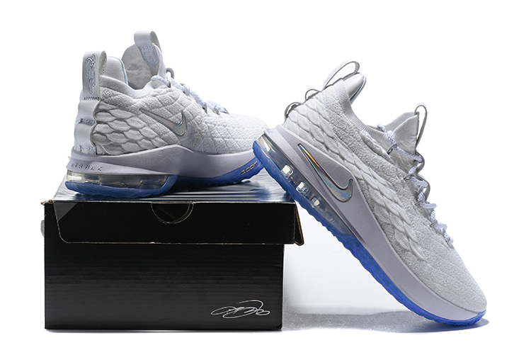 Nike LeBron James 15 Low shoes-010