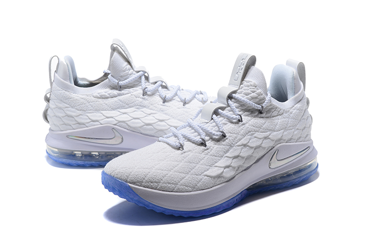 Nike LeBron James 15 Low shoes-010