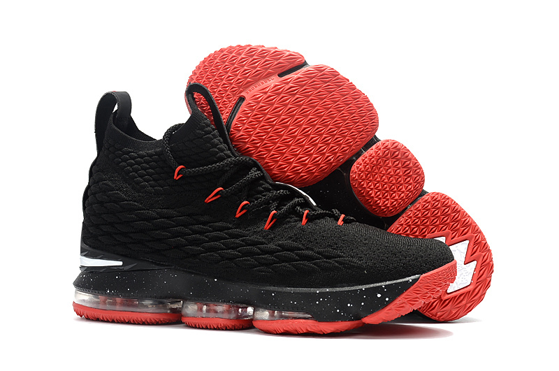 Nike LeBron James 15 shoes-002