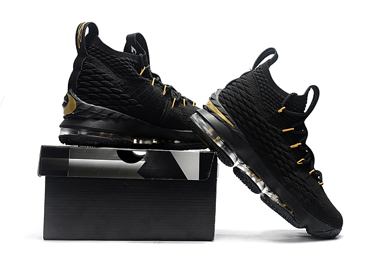 Nike LeBron James 15 shoes-003