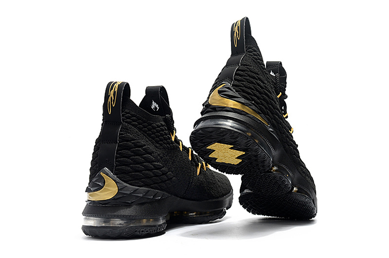 Nike LeBron James 15 shoes-003