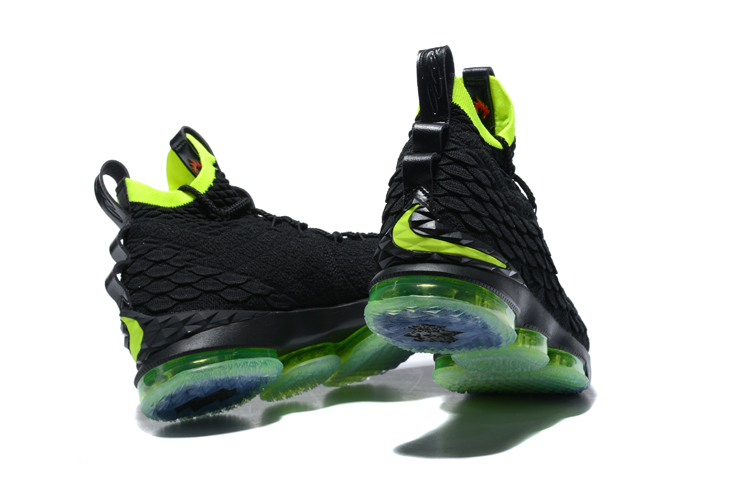 Nike LeBron James 15 shoes-026